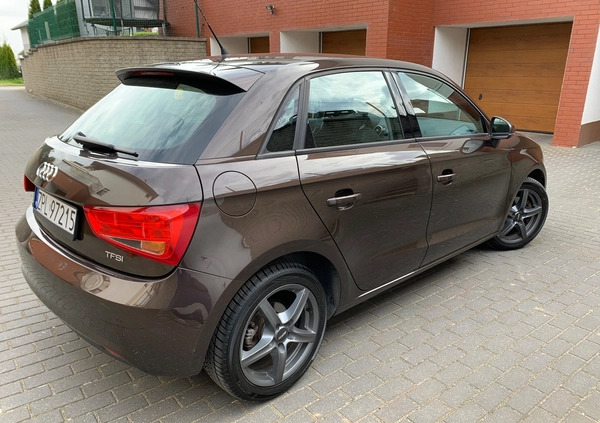 Audi A1 cena 43900 przebieg: 88000, rok produkcji 2012 z Szczecin małe 326